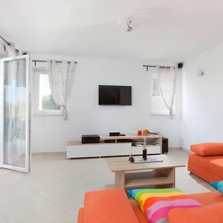 Villa Mirta In Crni Labin (Istria)